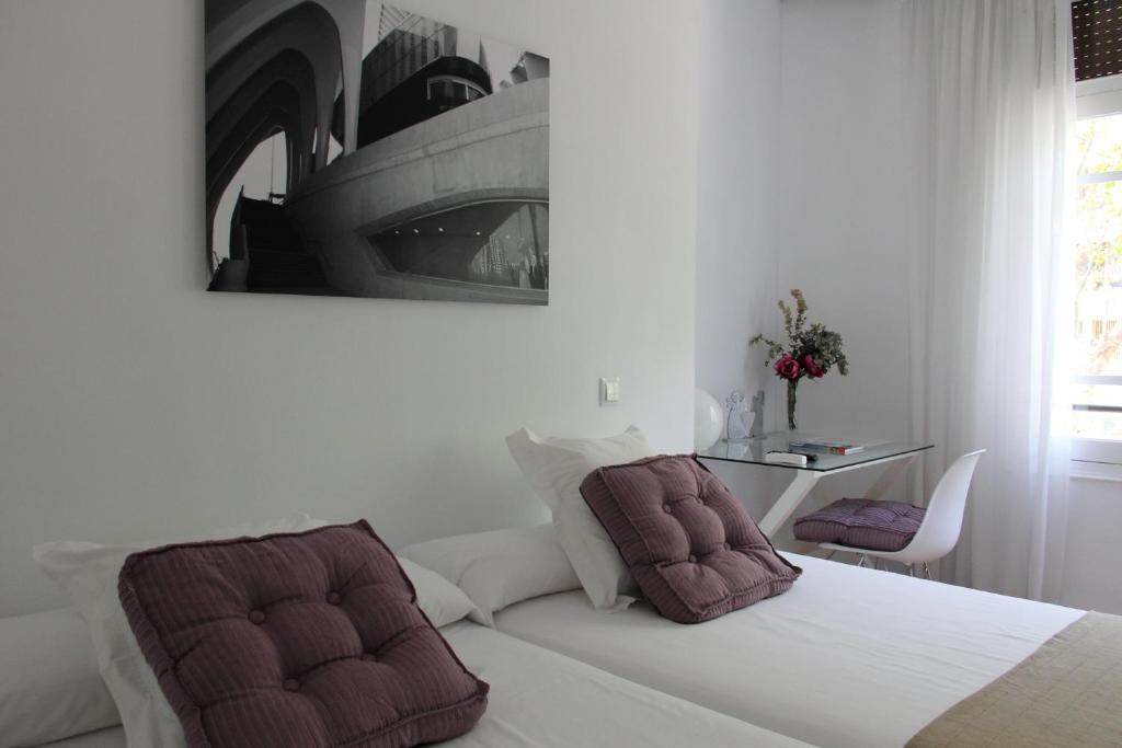 7 Moons B&B Валенсия Номер фото